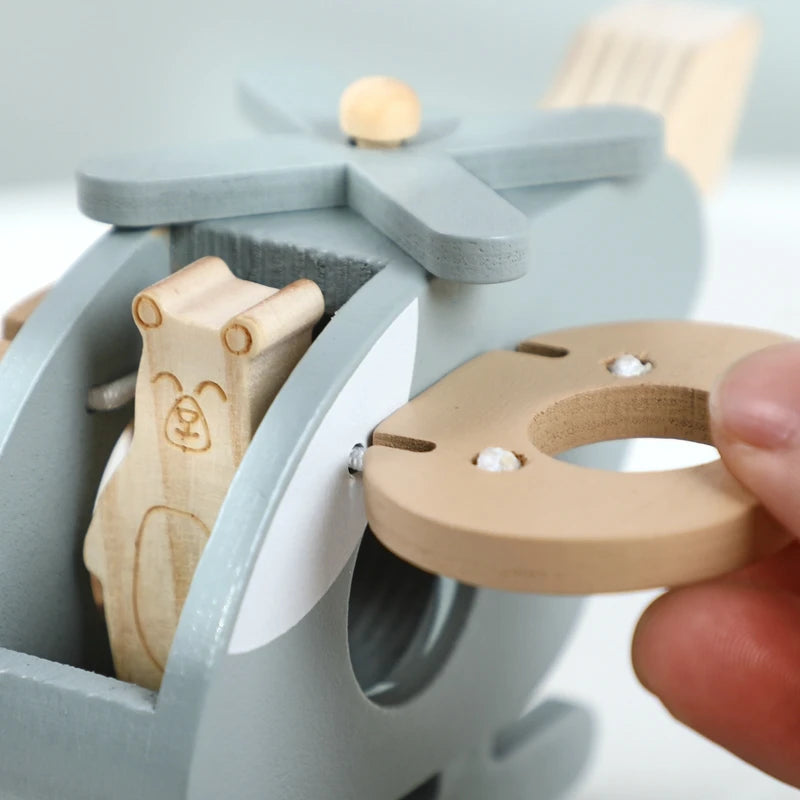 Montessori-Holzflugzeug – Natürliches Lernspielzeug und Dekoration | Holzspielzeug für Babys und Kleinkinder | Nachhaltiges Geschenk
